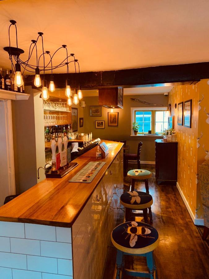 The Swan Inn Midhurst Esterno foto