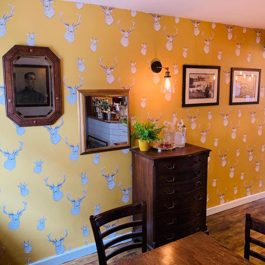 The Swan Inn Midhurst Esterno foto