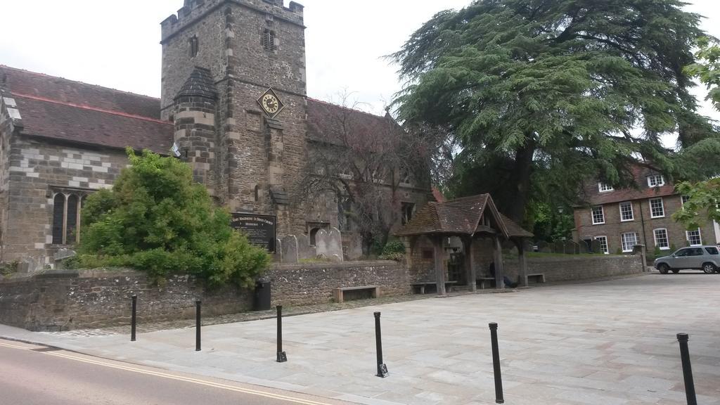 The Swan Inn Midhurst Esterno foto